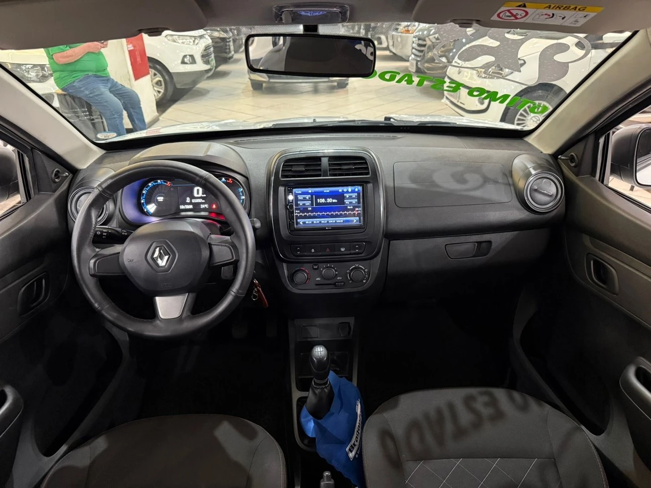 RENAULT KWID