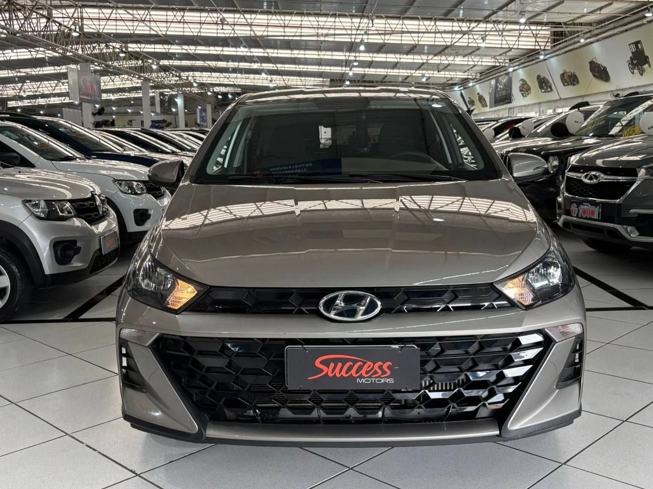 HYUNDAI HB20