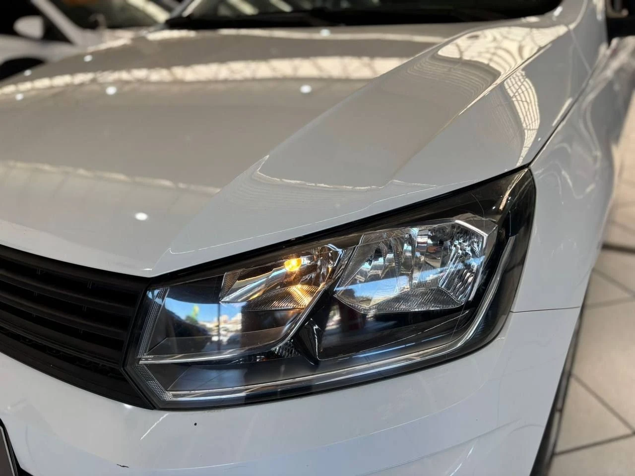 VOLKSWAGEN VOYAGE