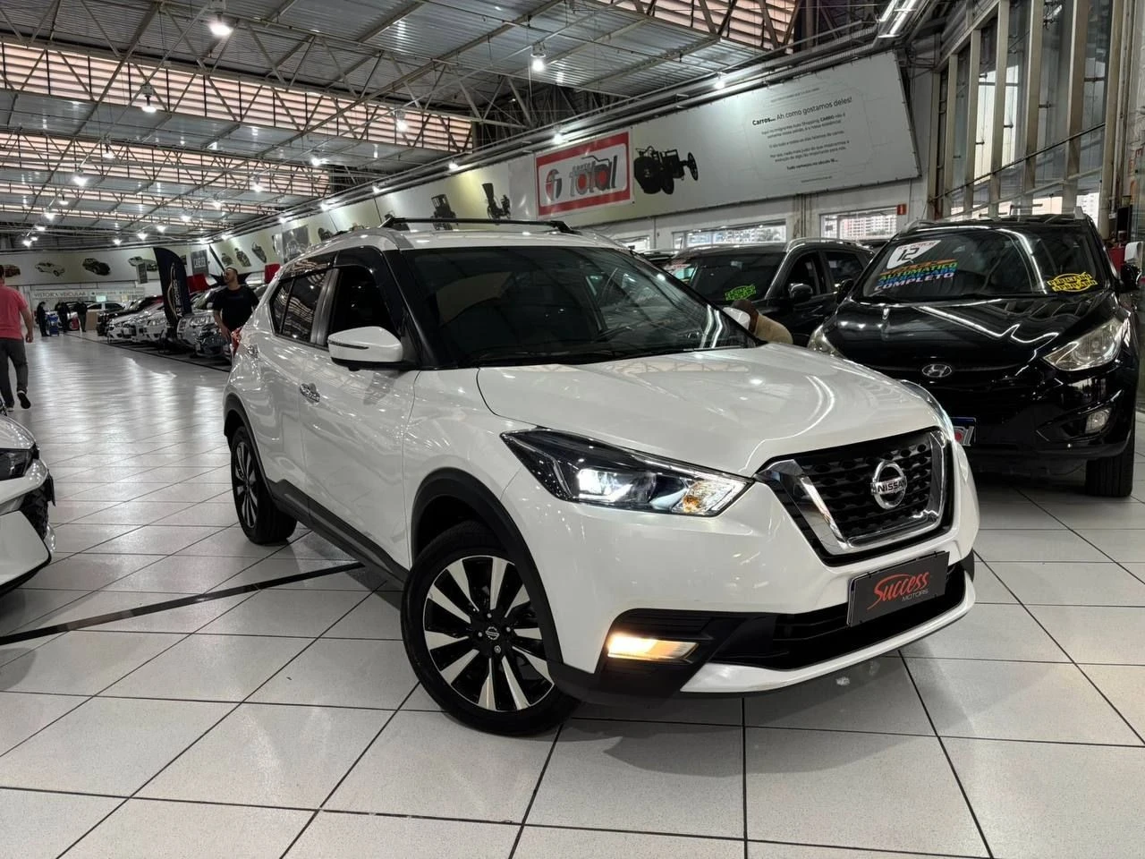 NISSAN KICKS