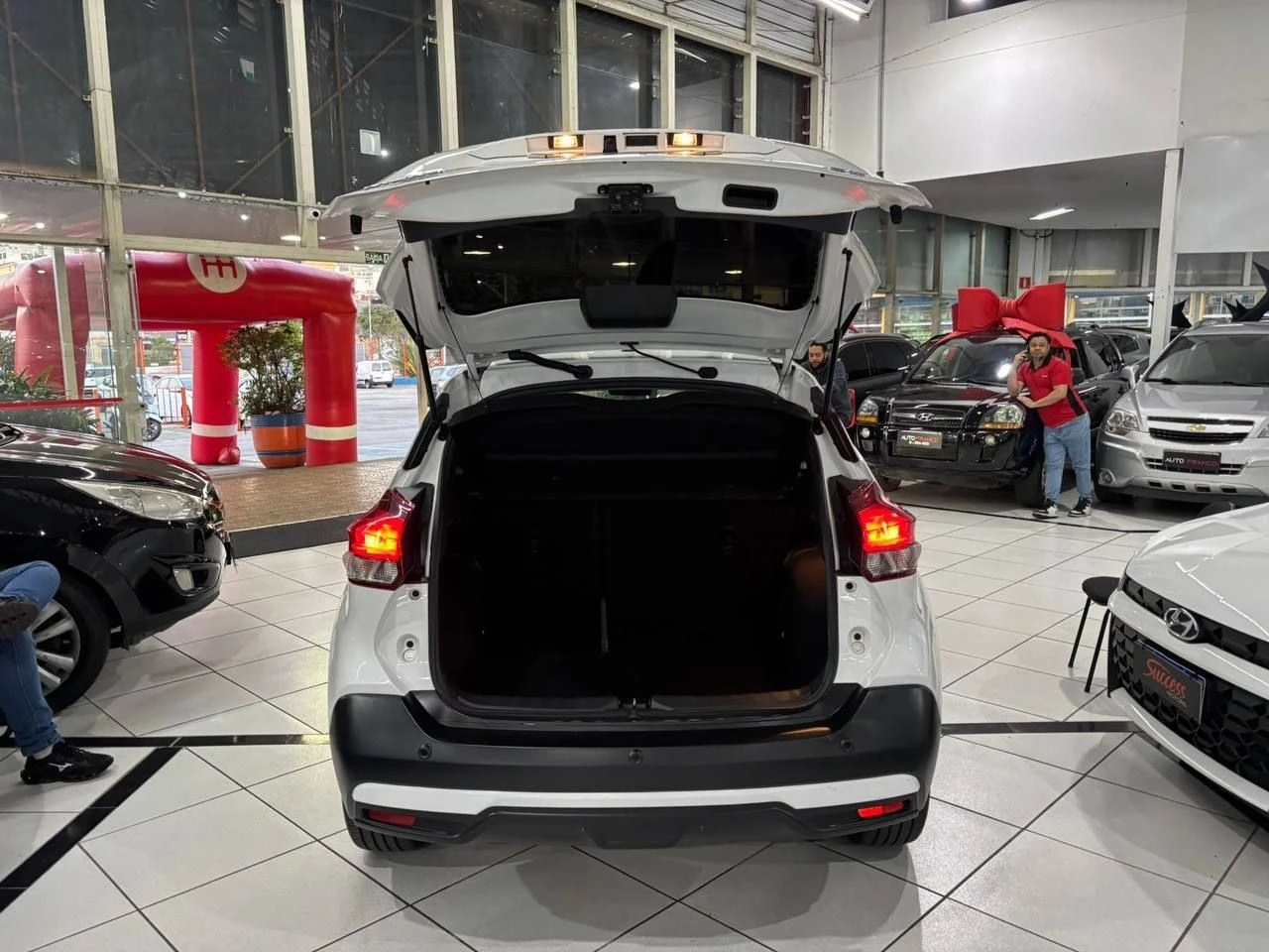 NISSAN KICKS
