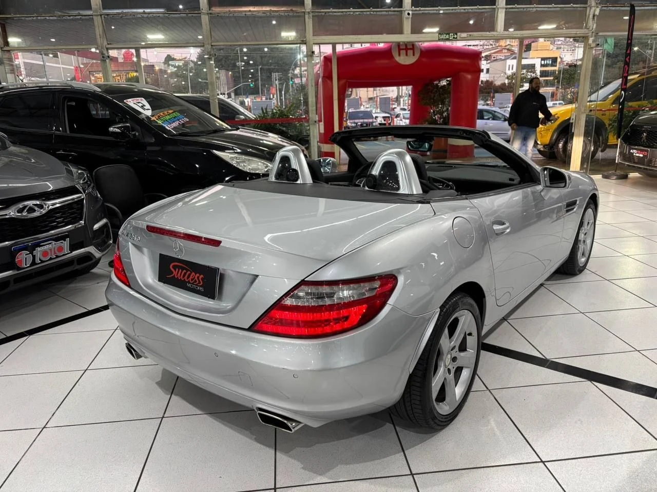 MERCEDES-BENZ SLK 250