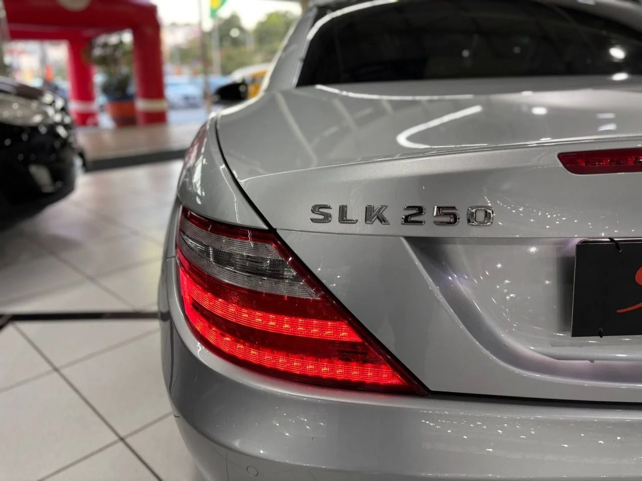 MERCEDES-BENZ SLK 250