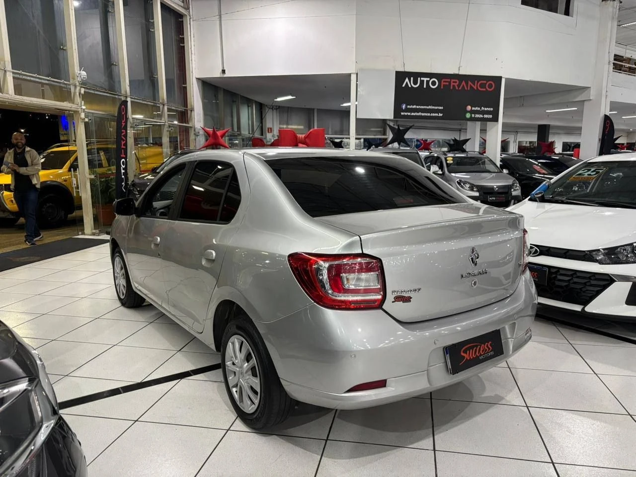 RENAULT LOGAN