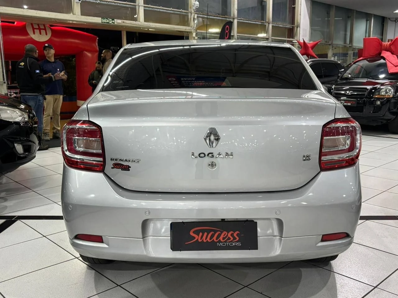 RENAULT LOGAN