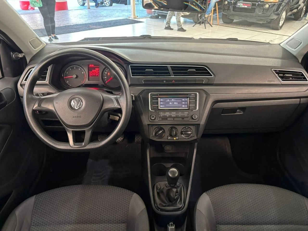 VOLKSWAGEN VOYAGE