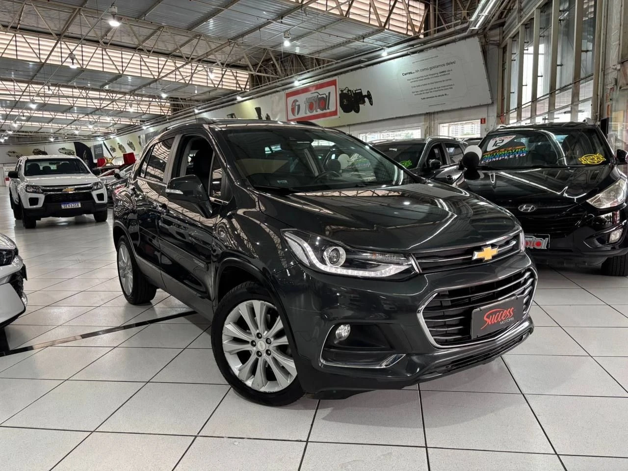 CHEVROLET TRACKER