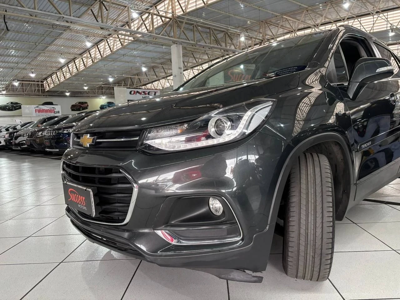 CHEVROLET TRACKER