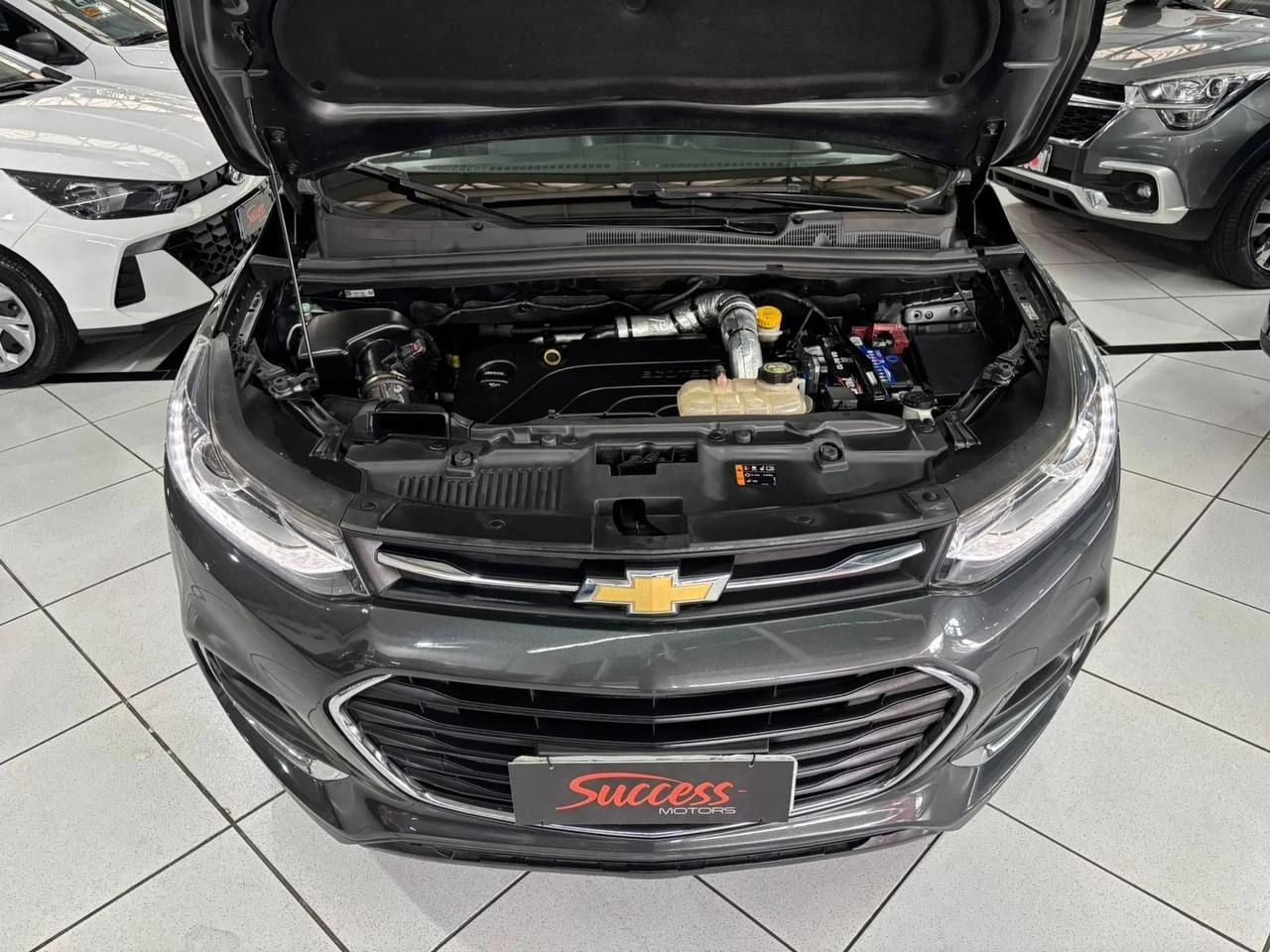 CHEVROLET TRACKER