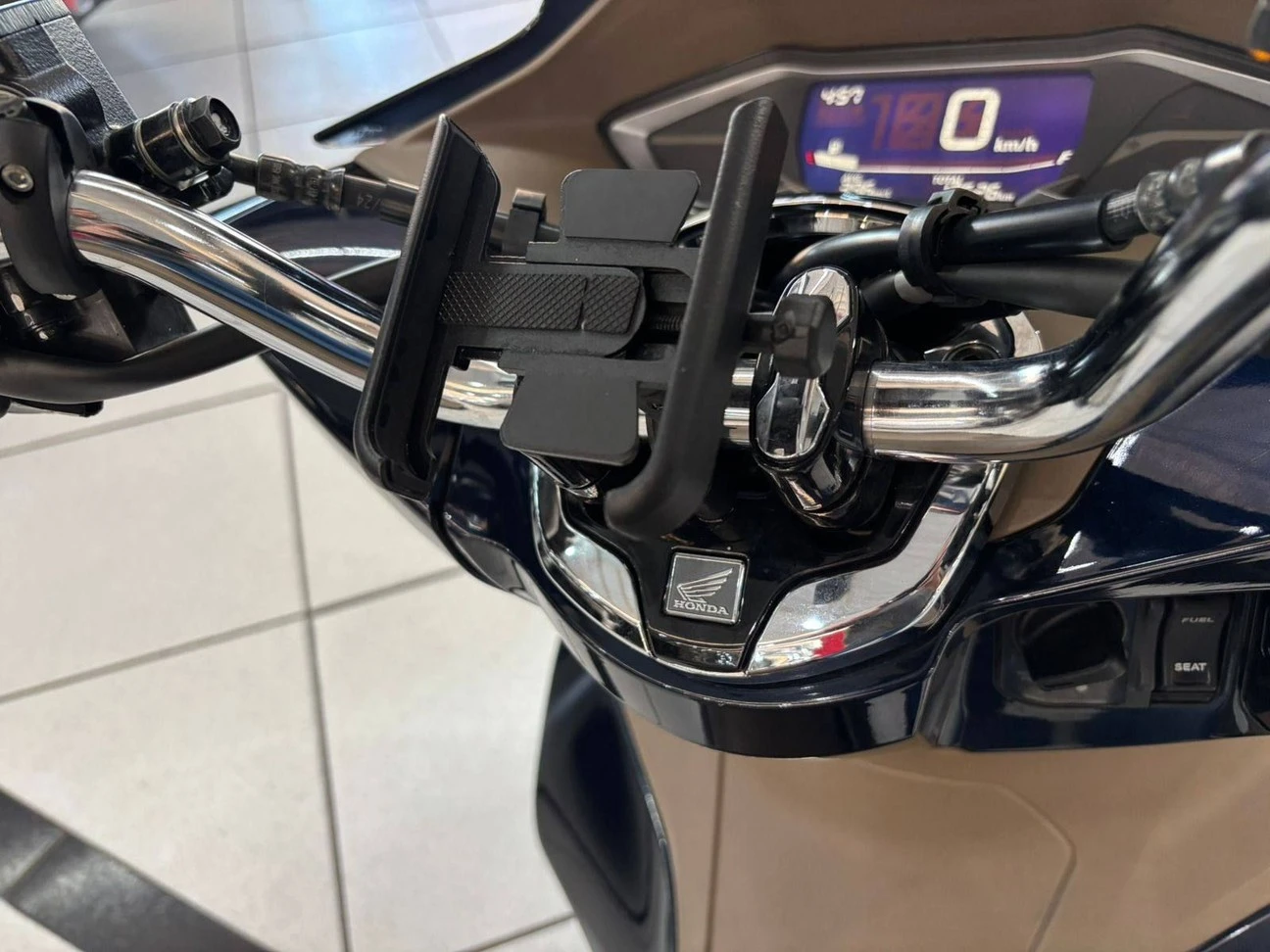 HONDA PCX DLX