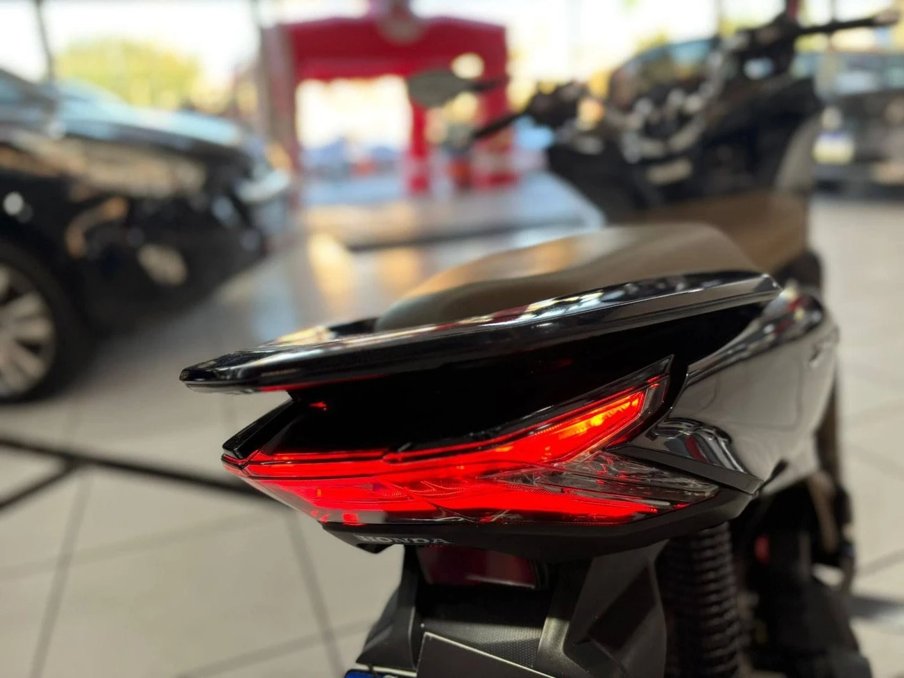 HONDA PCX DLX