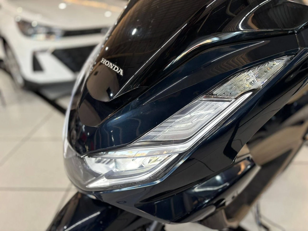 HONDA PCX DLX
