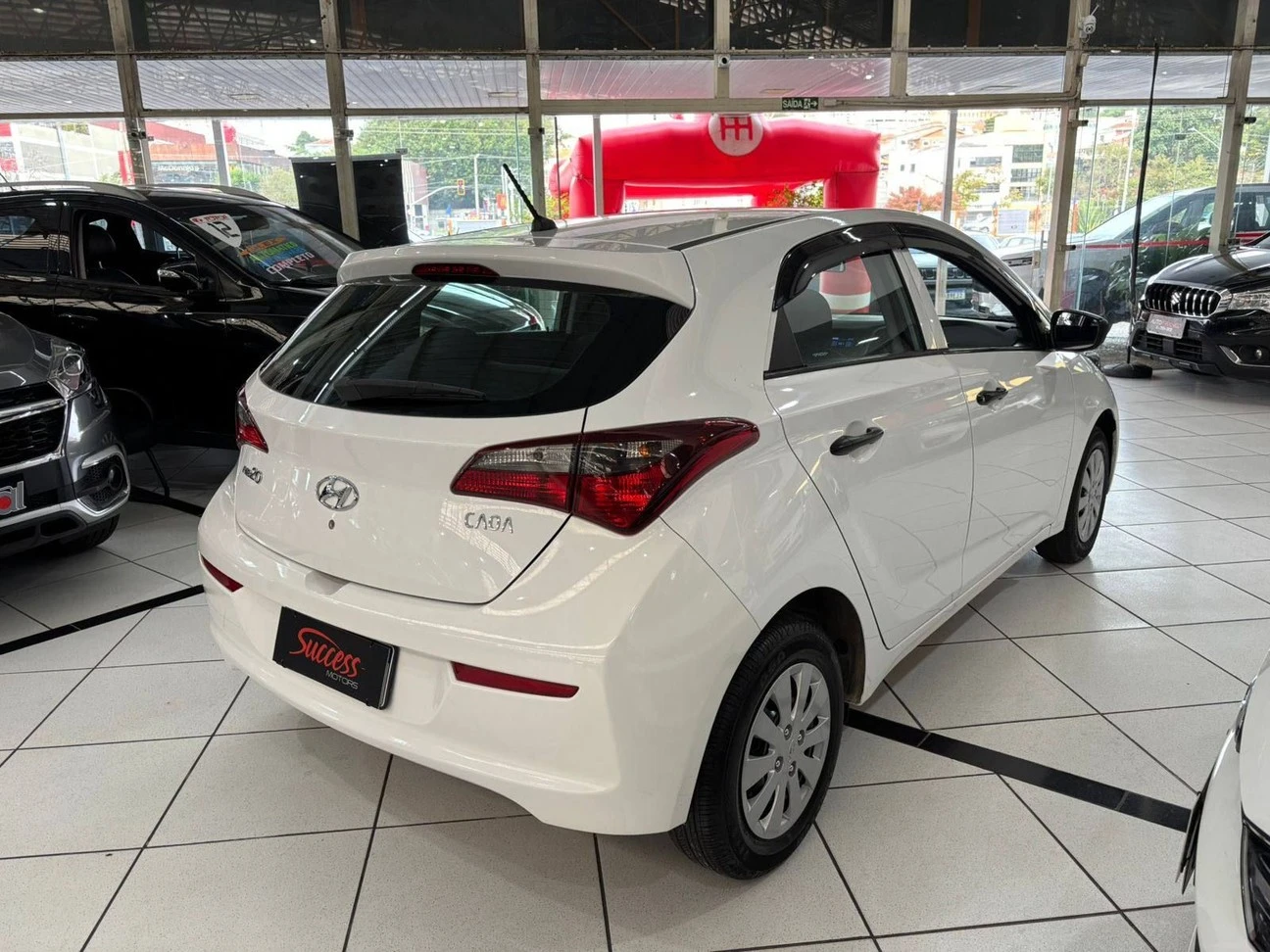 HYUNDAI HB20