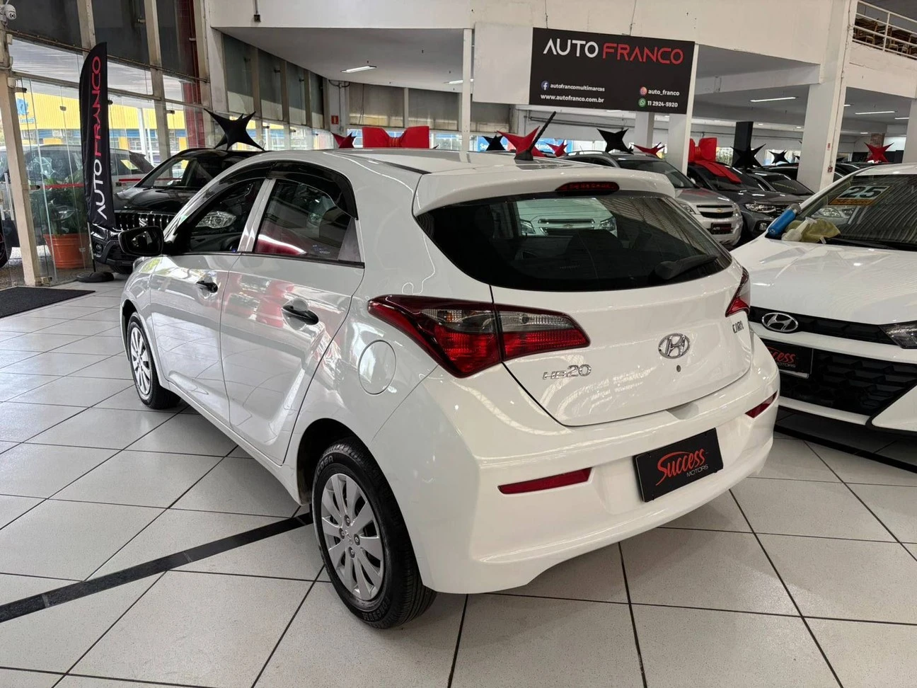 HYUNDAI HB20