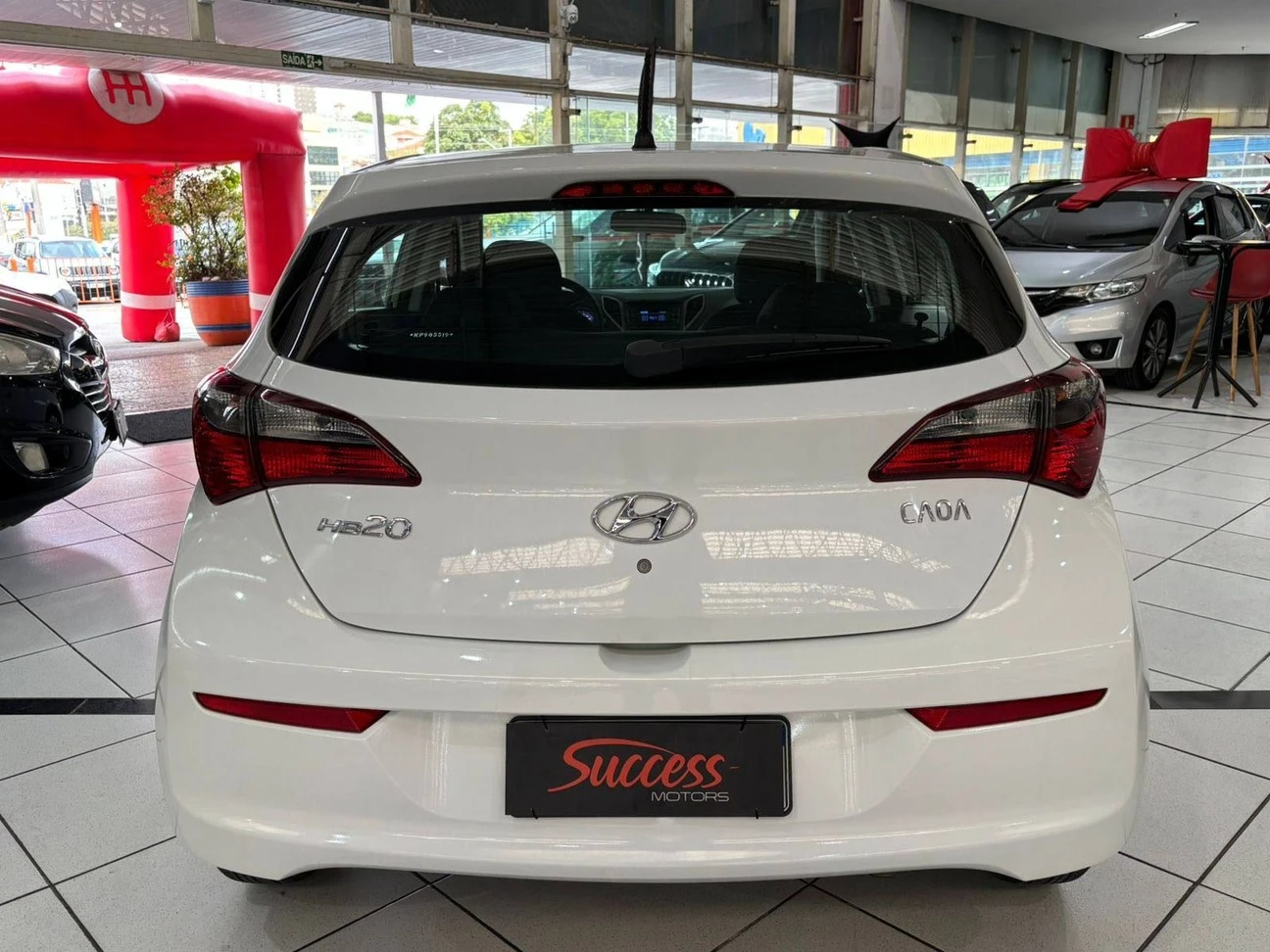 HYUNDAI HB20