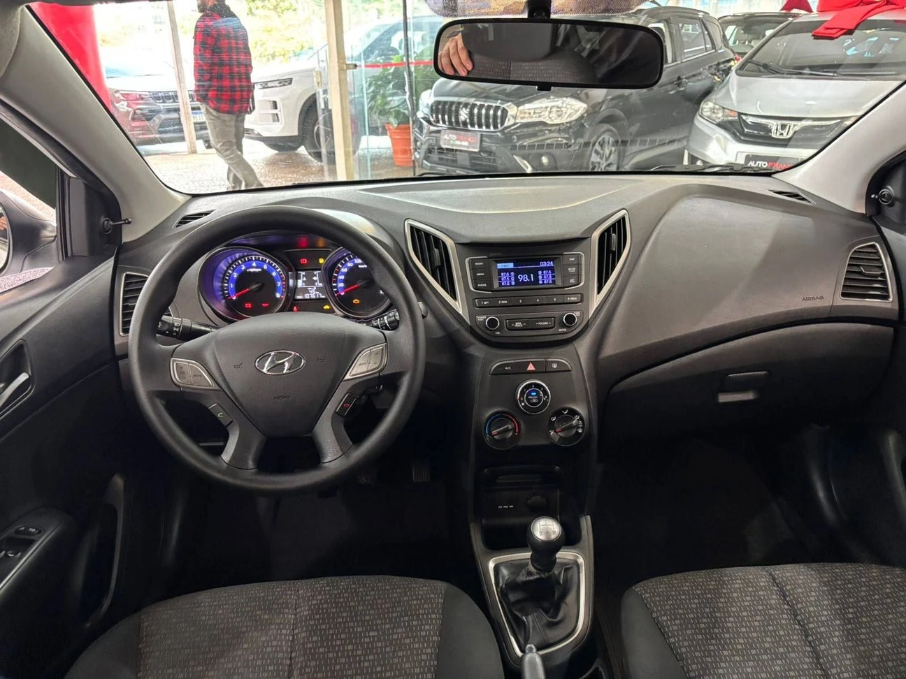 HYUNDAI HB20