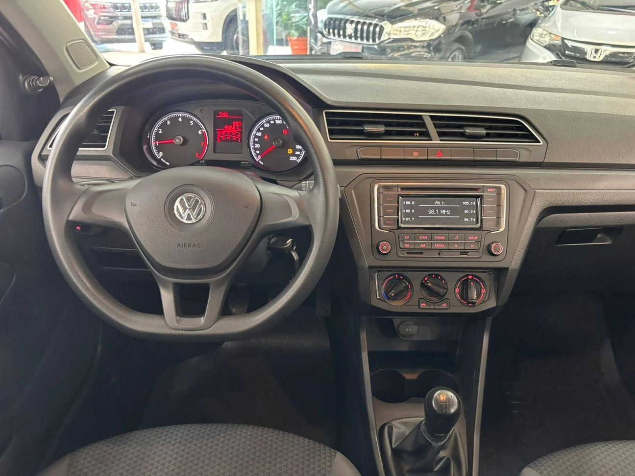 VOLKSWAGEN VOYAGE
