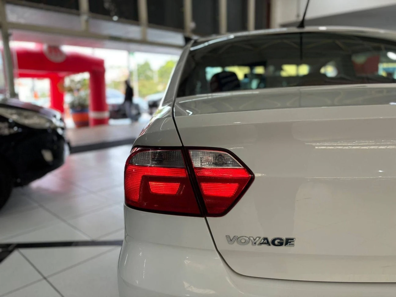 VOLKSWAGEN VOYAGE