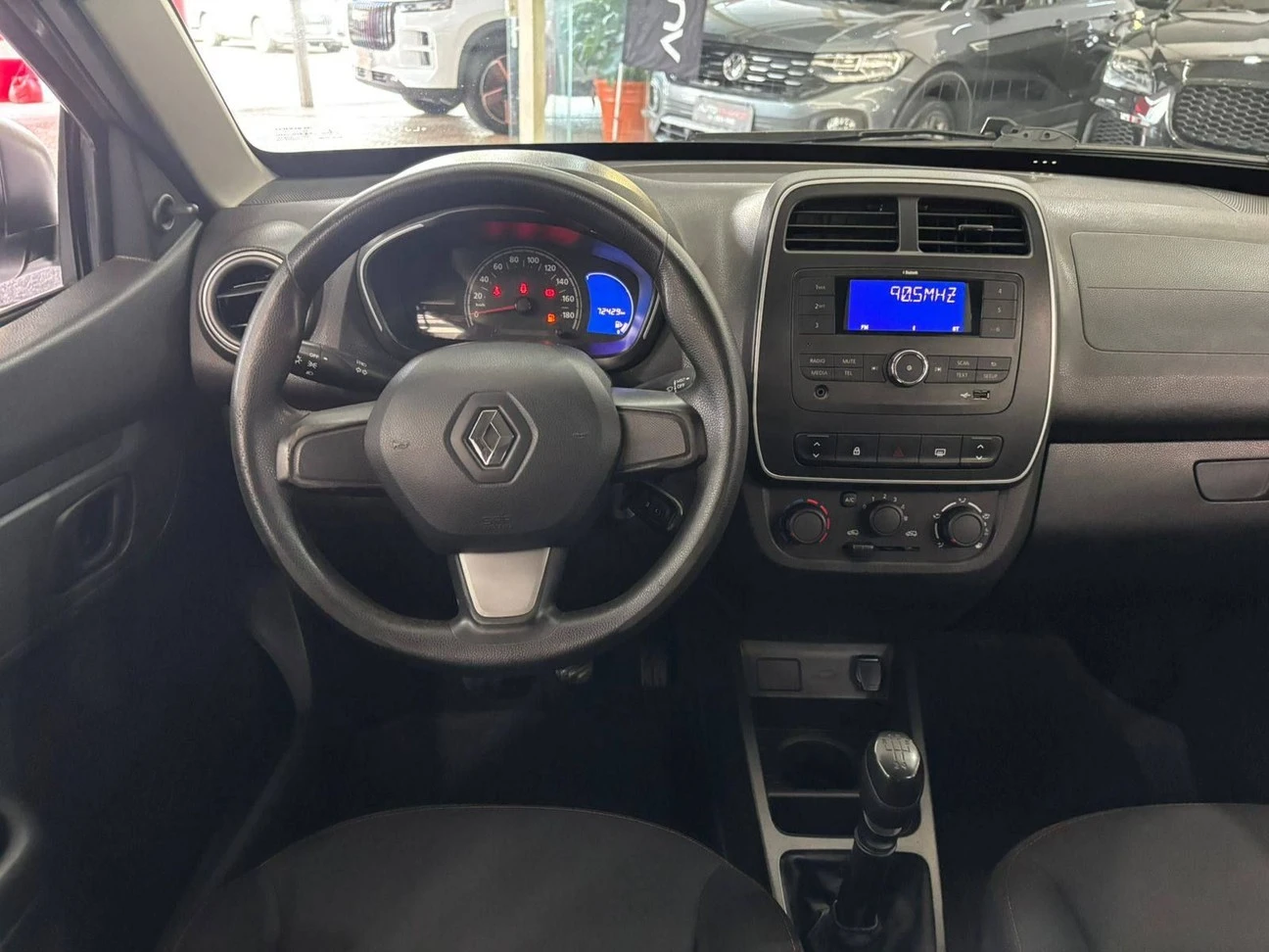 RENAULT KWID