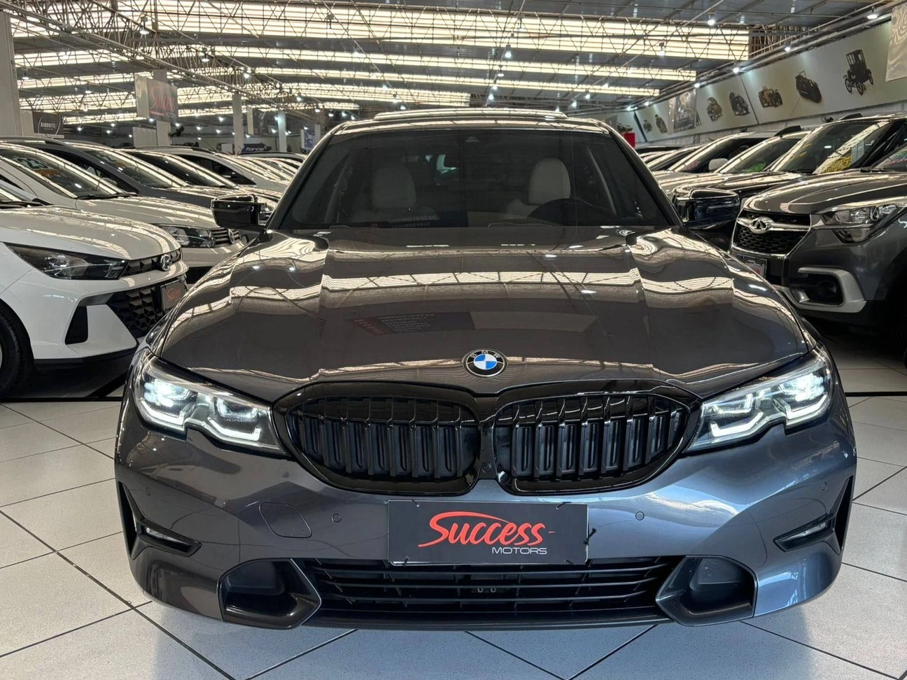BMW 320I