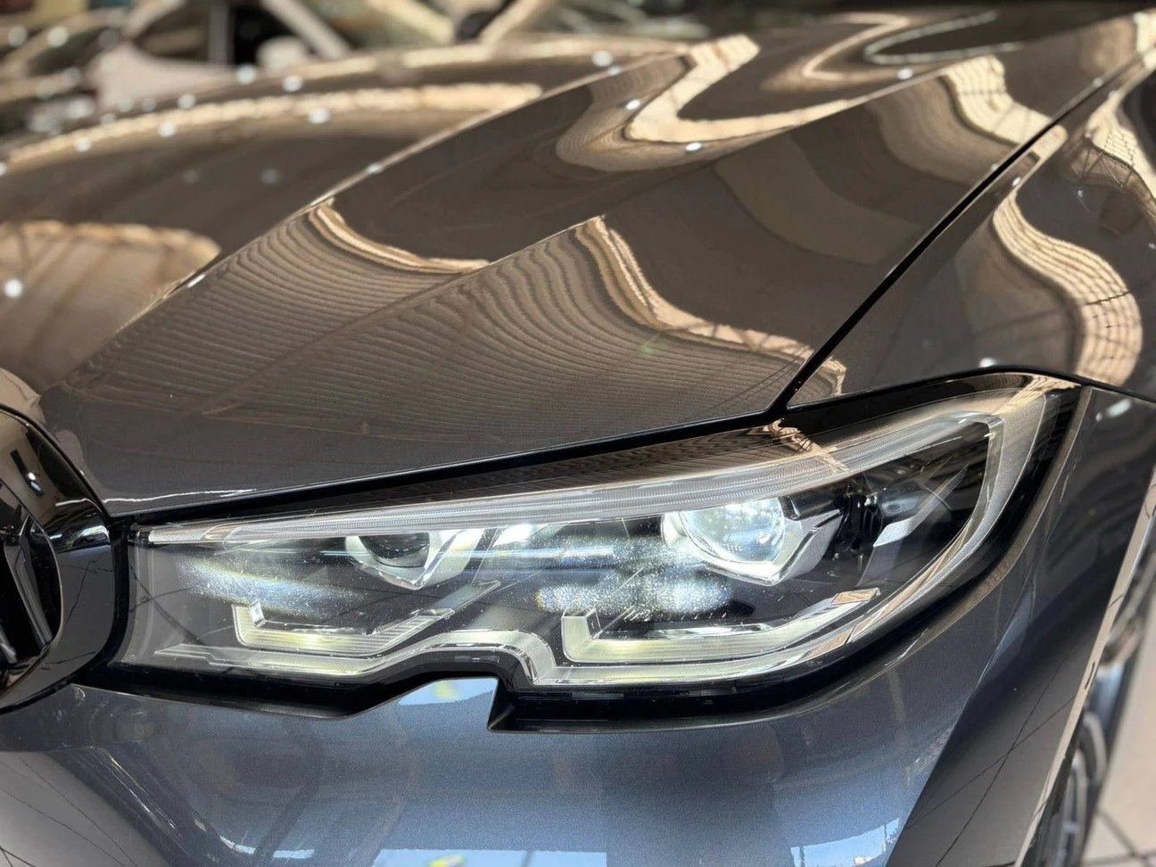 BMW 320I