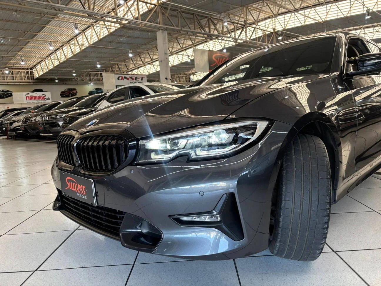 BMW 320I