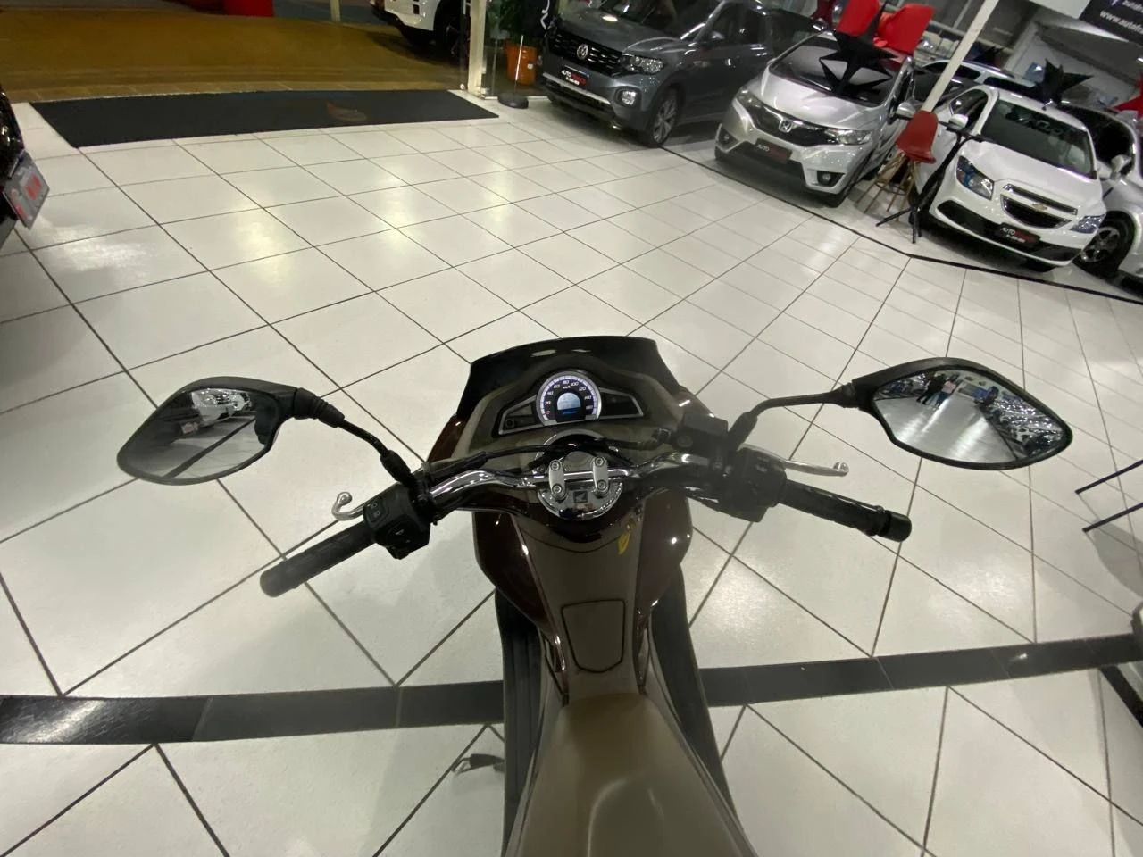 HONDA PCX DLX