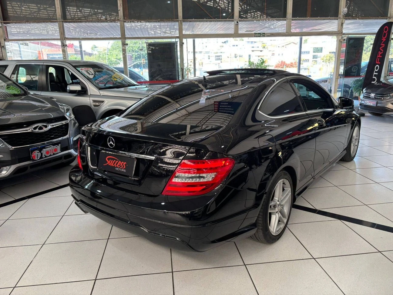 MERCEDES-BENZ C 250
