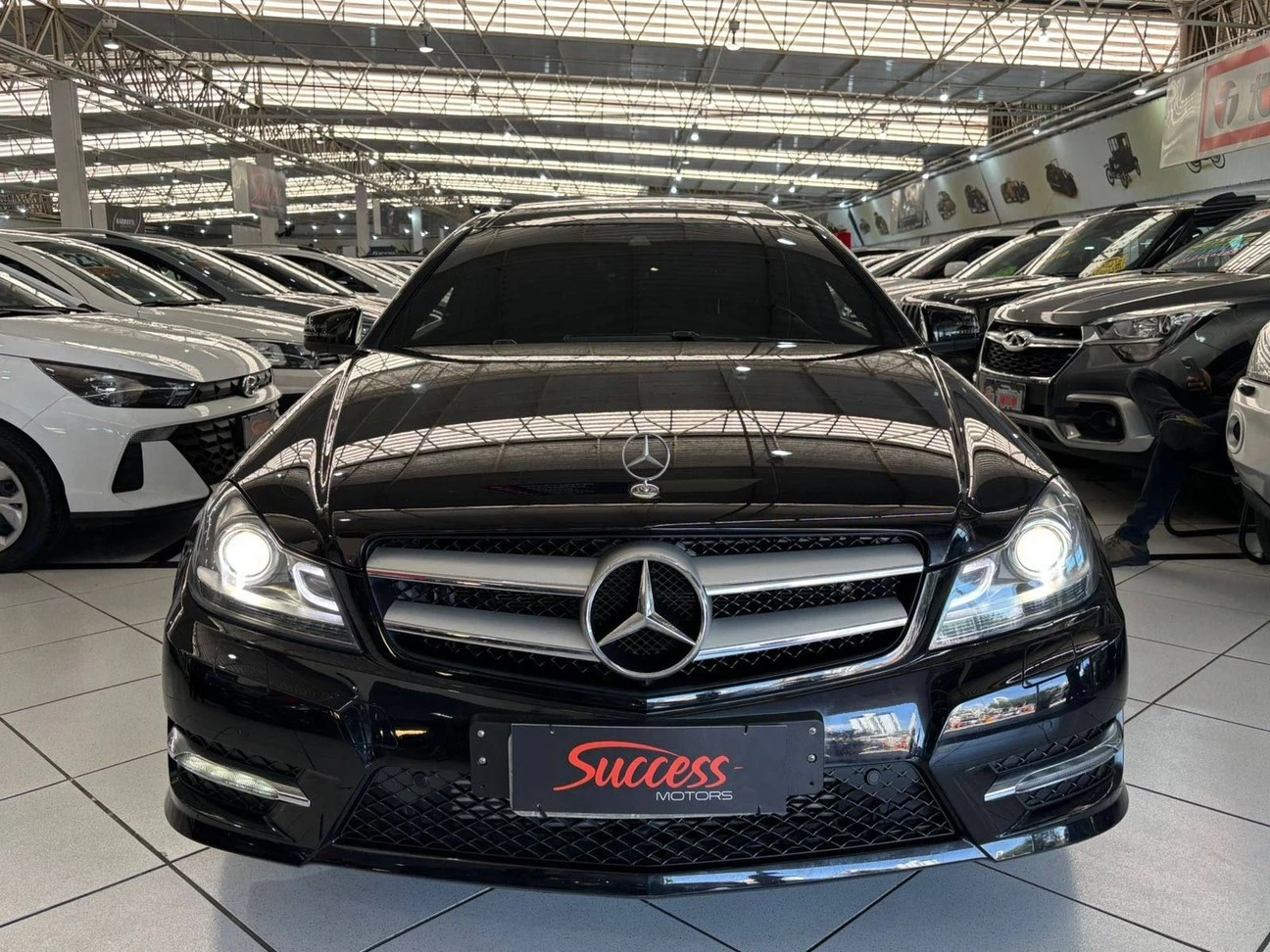 MERCEDES-BENZ C 250