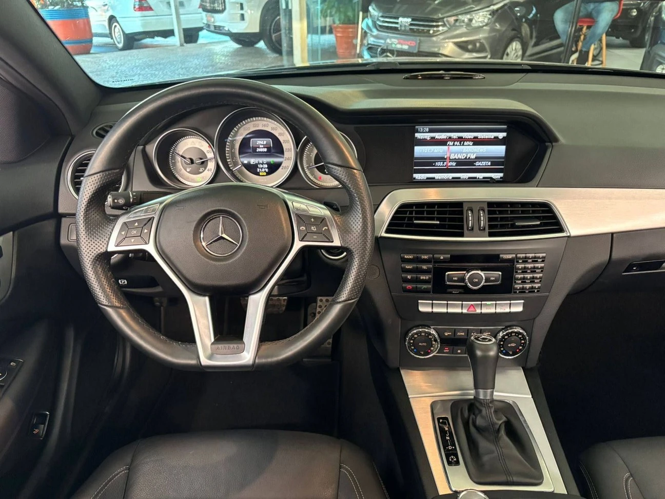 MERCEDES-BENZ C 250