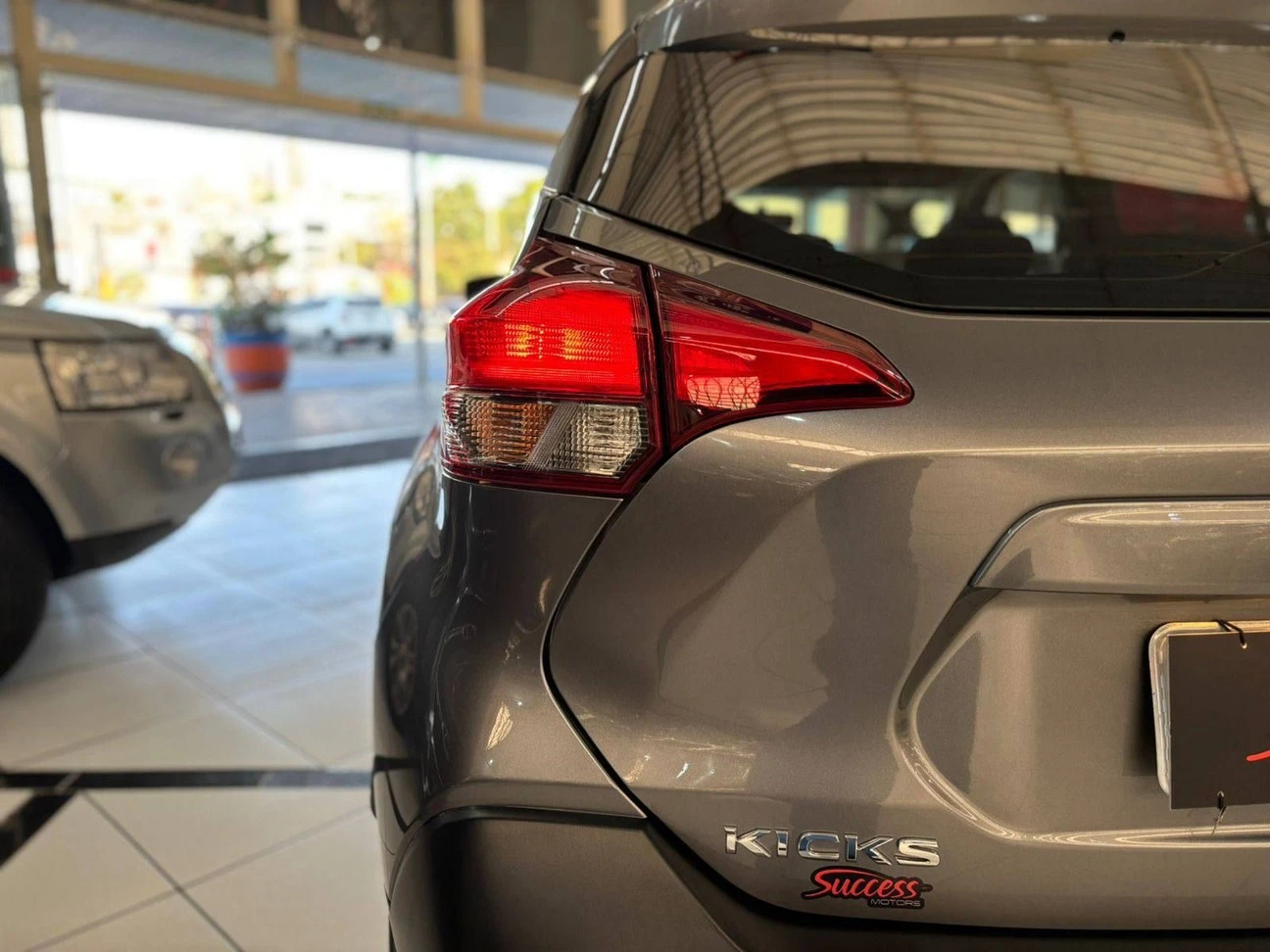 NISSAN KICKS