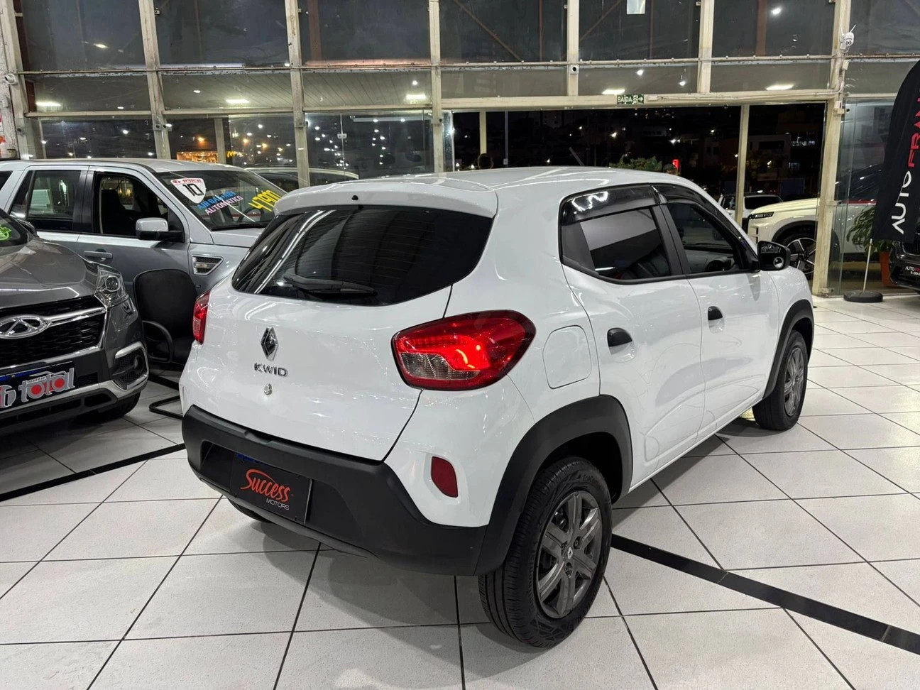 RENAULT KWID