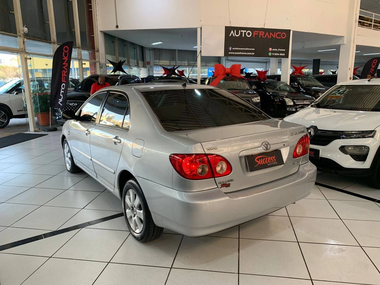 TOYOTA COROLLA