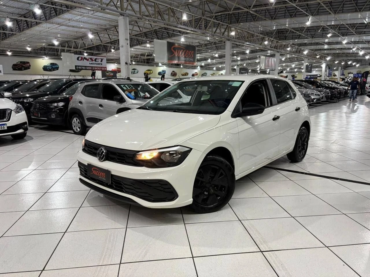VOLKSWAGEN POLO