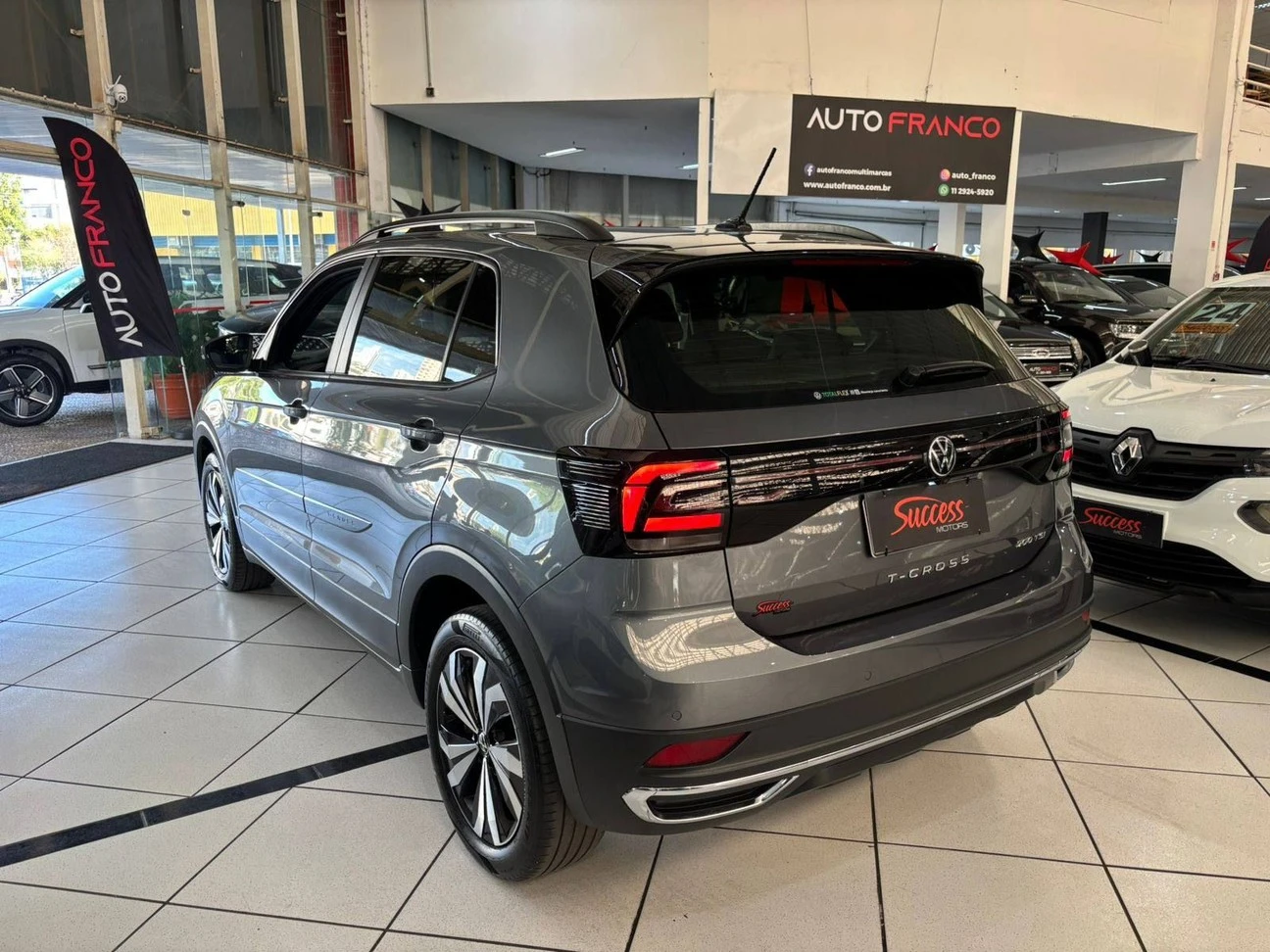 VOLKSWAGEN T-CROSS