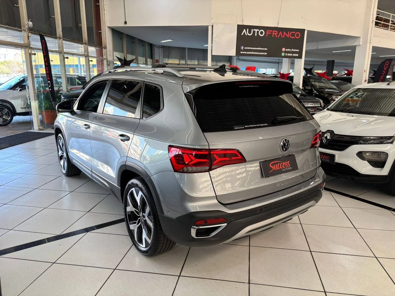 VOLKSWAGEN TAOS