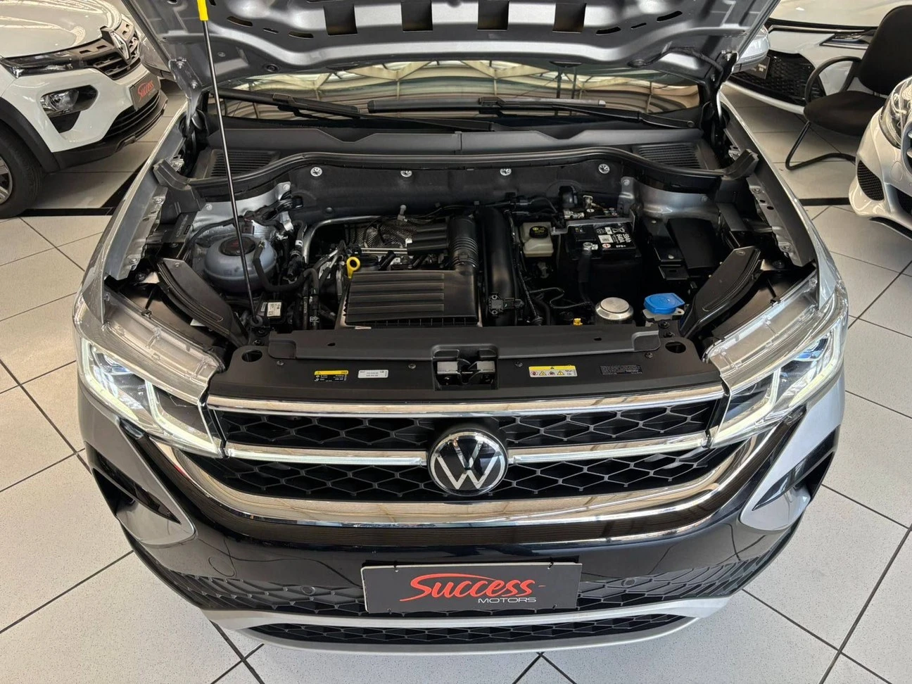 VOLKSWAGEN TAOS