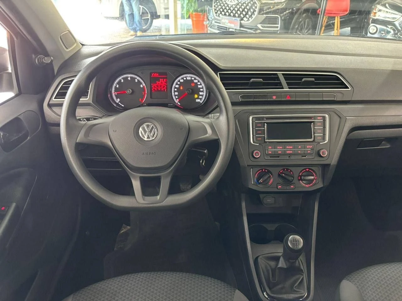VOLKSWAGEN VOYAGE