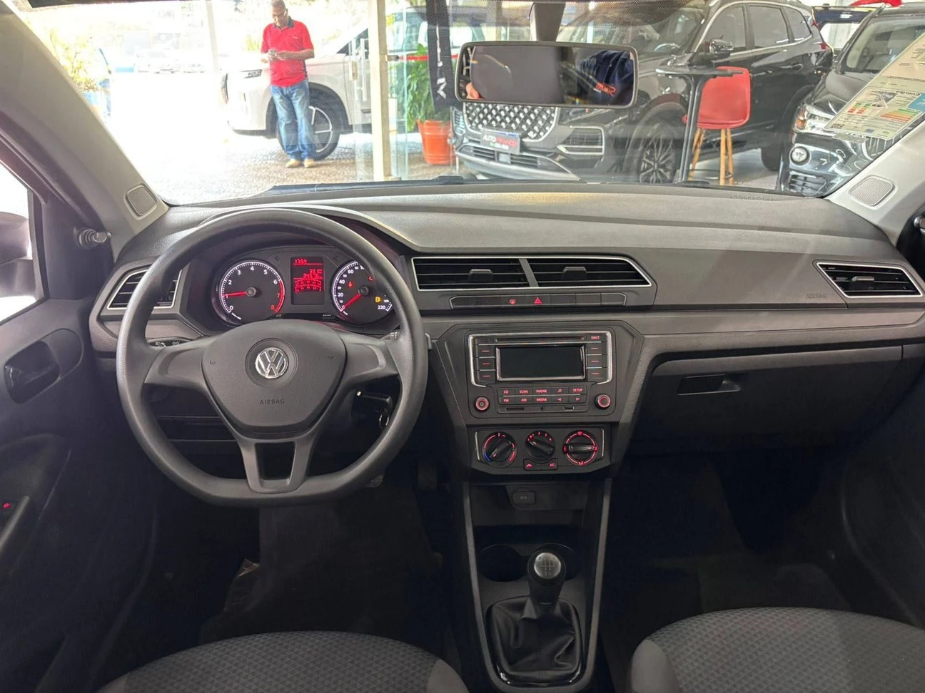 VOLKSWAGEN VOYAGE