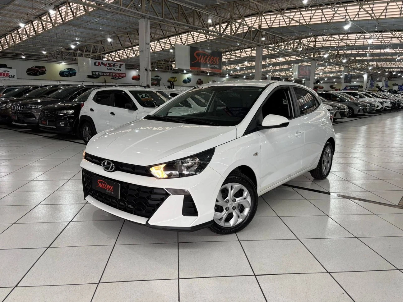 HYUNDAI HB20