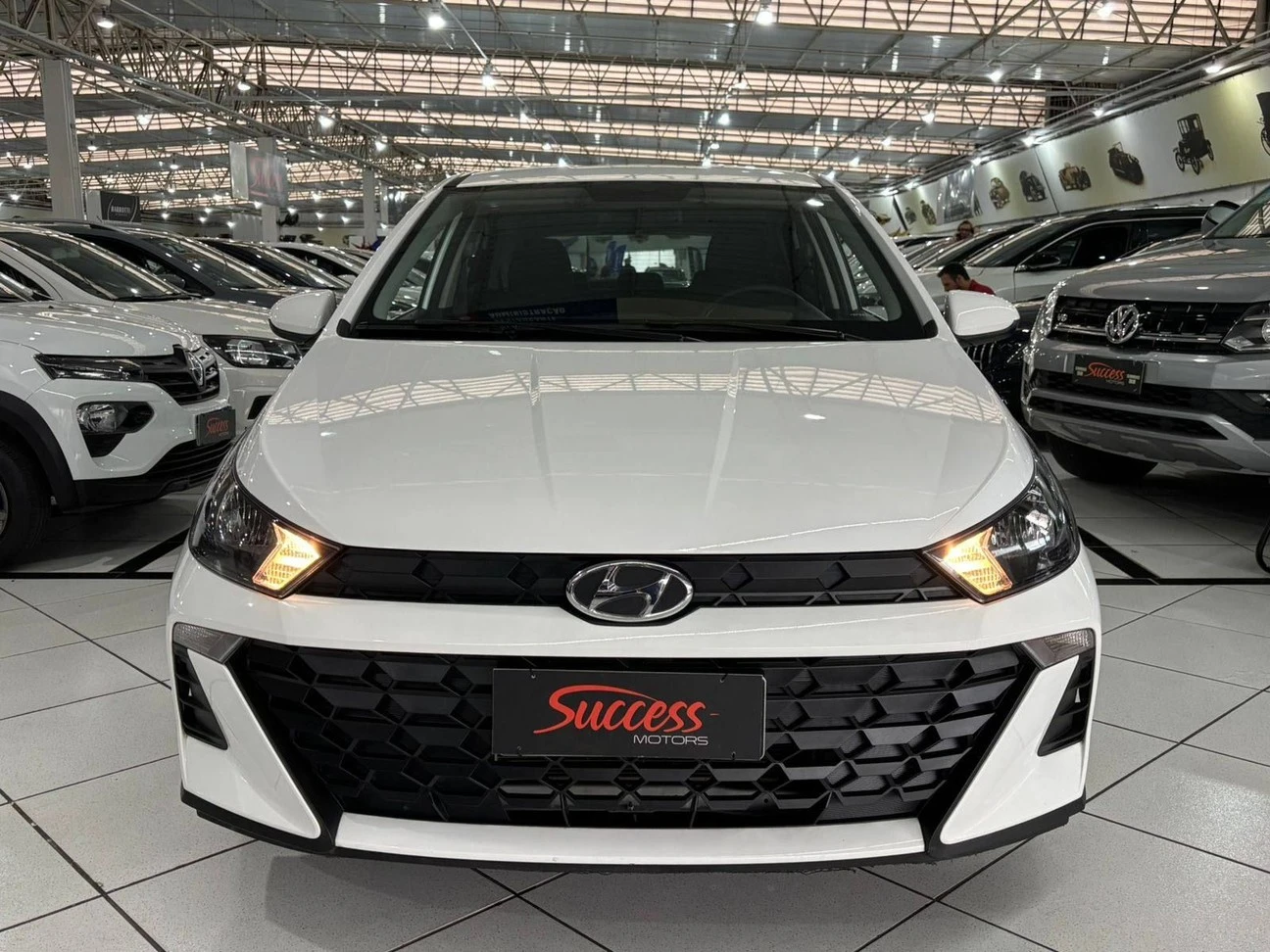 HYUNDAI HB20