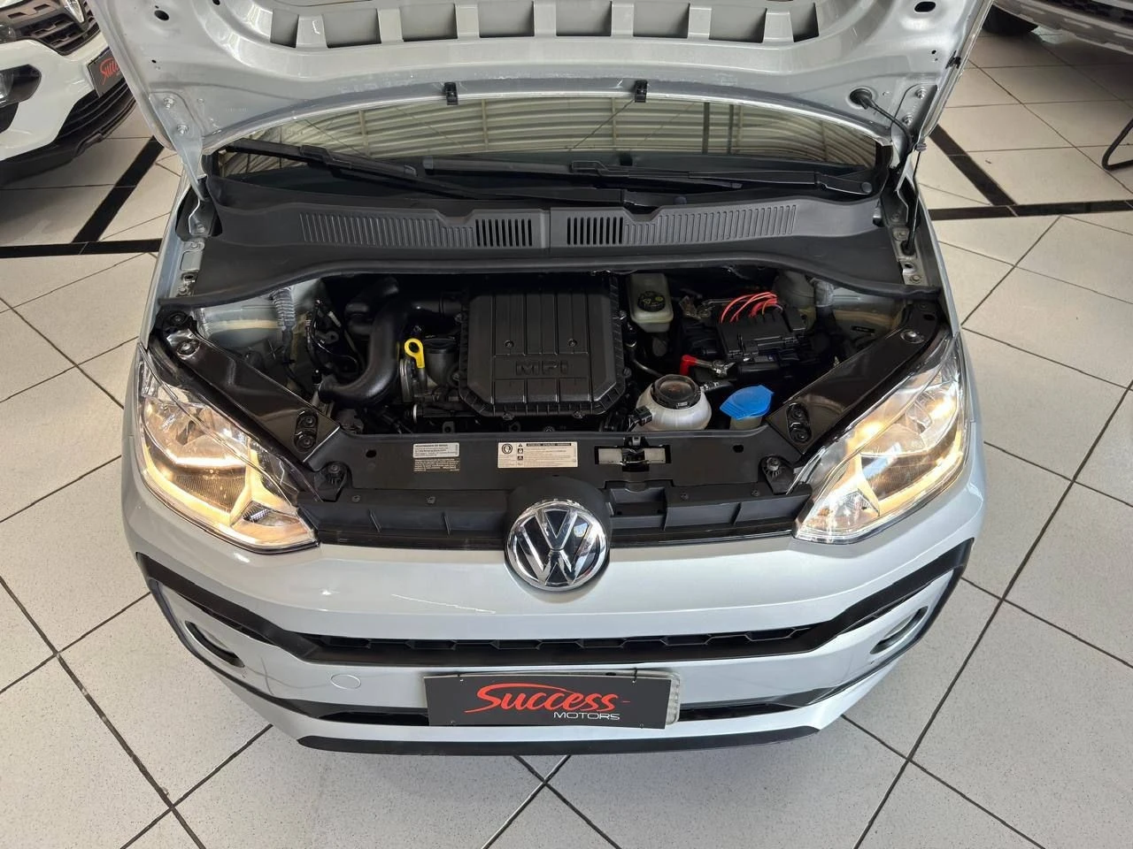 VOLKSWAGEN UP