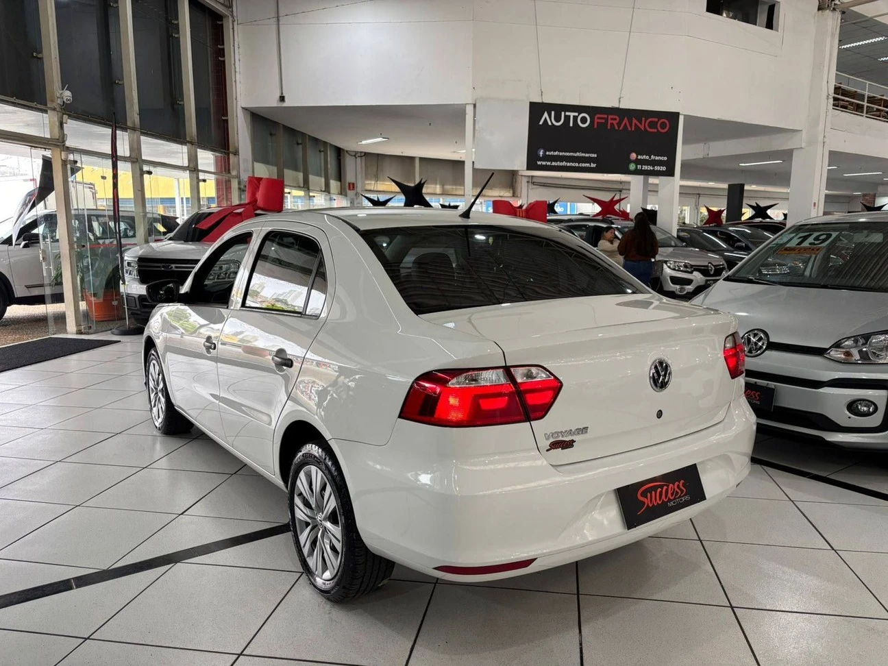 VOLKSWAGEN VOYAGE