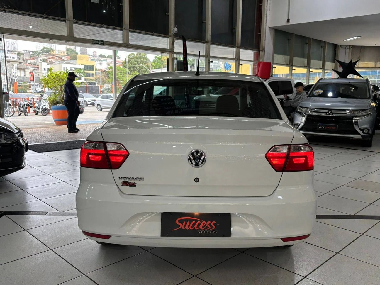 VOLKSWAGEN VOYAGE