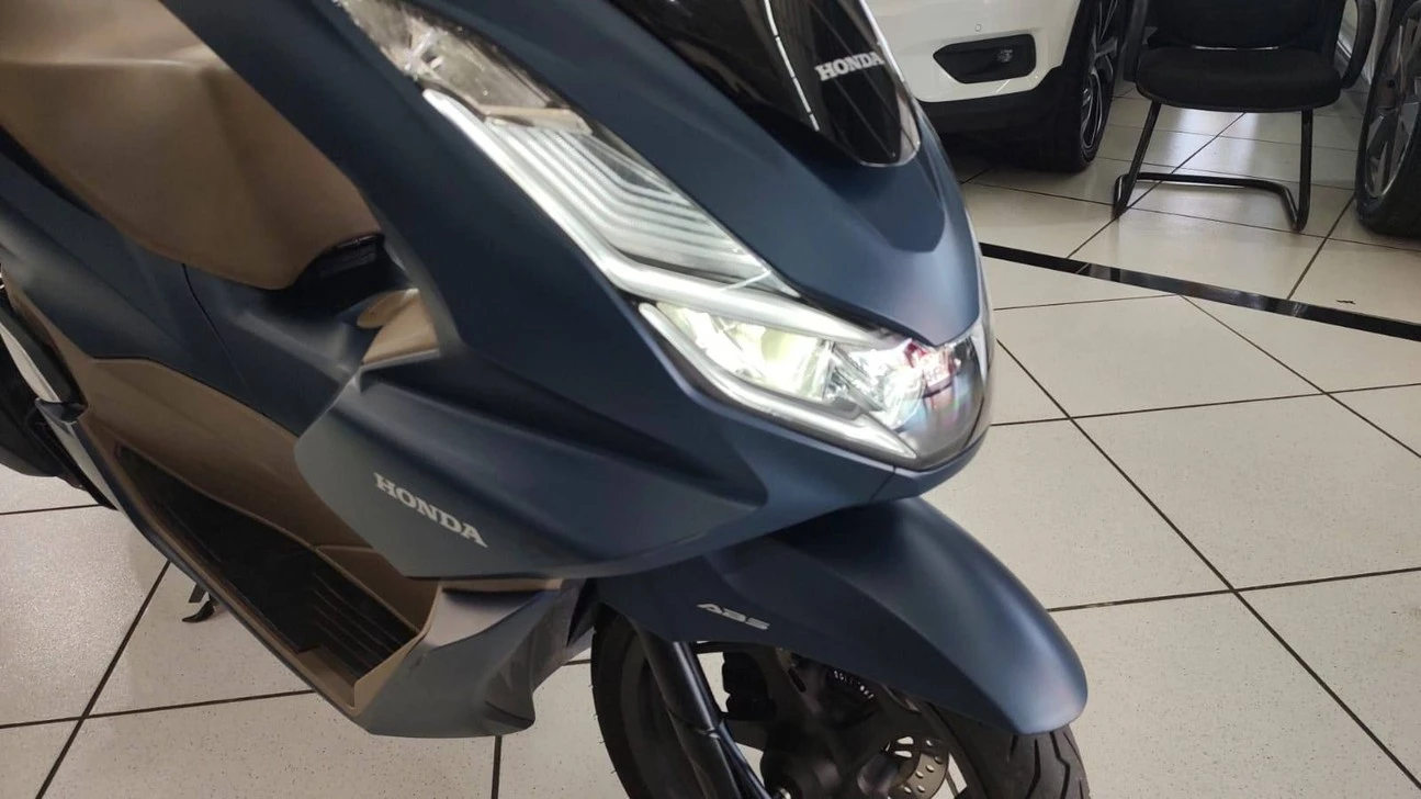 HONDA PCX DLX