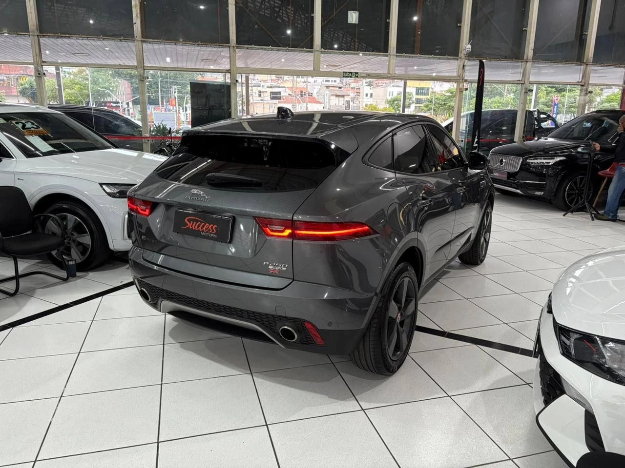 JAGUAR E-PACE