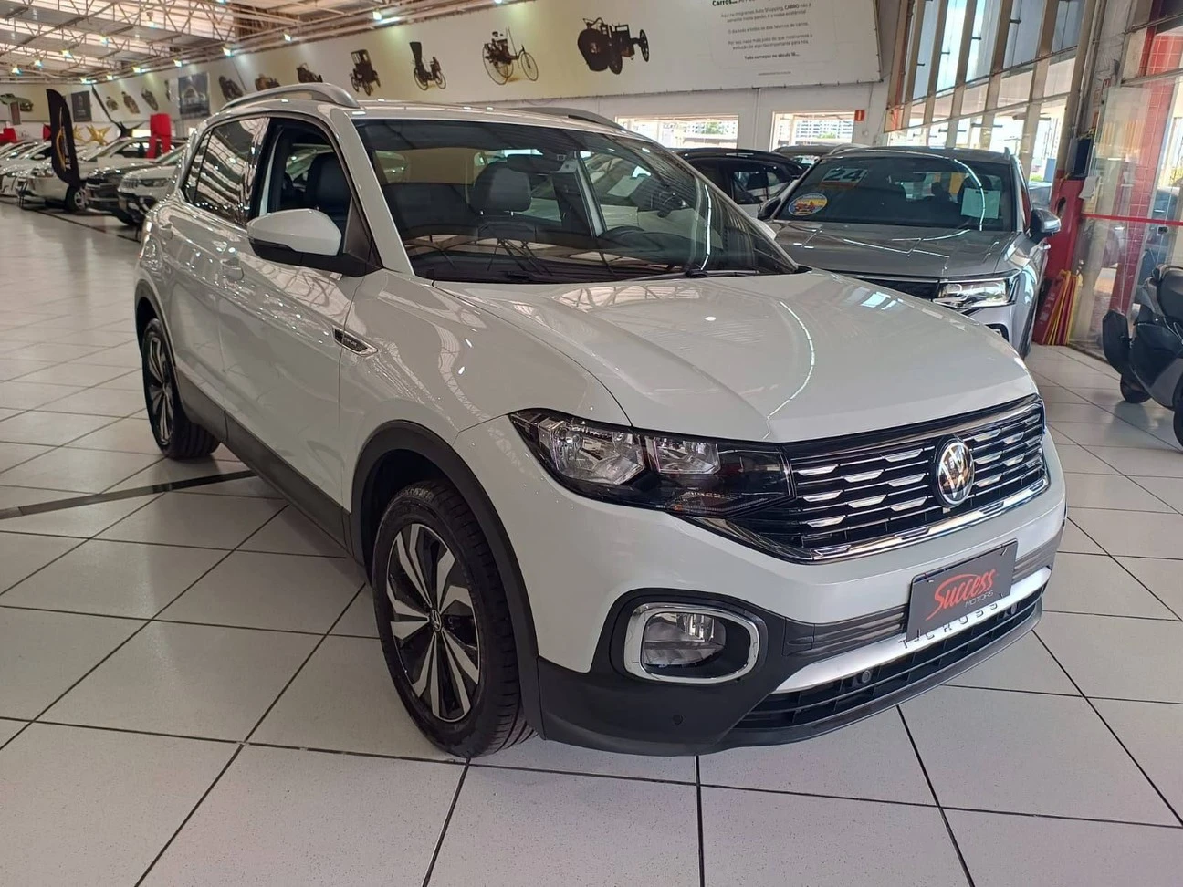 VOLKSWAGEN T-CROSS