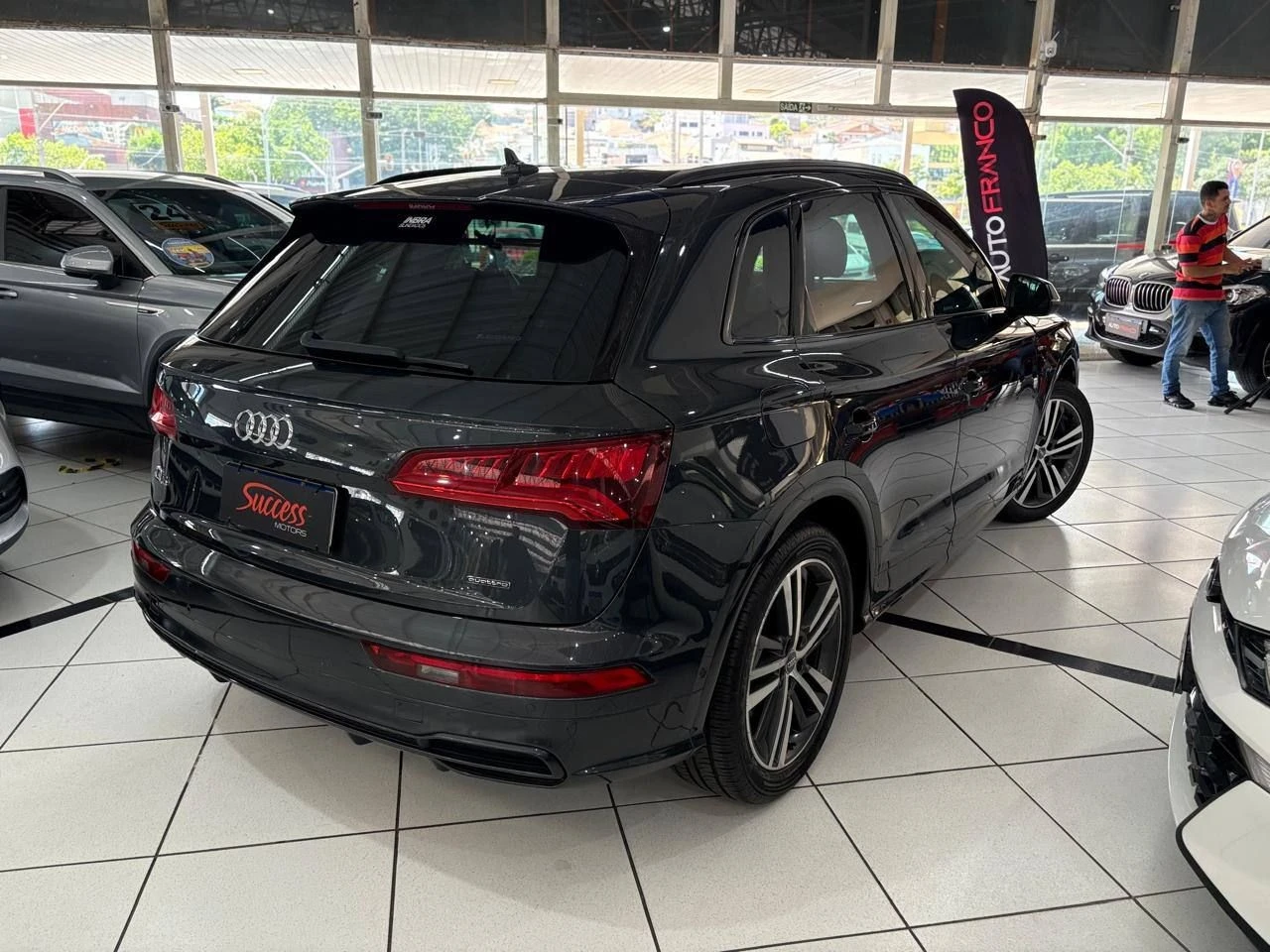 AUDI Q5