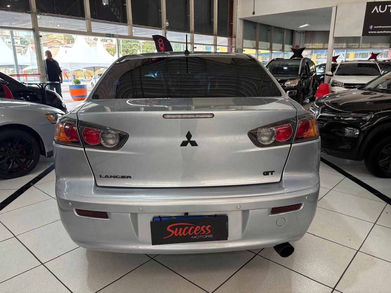 MITSUBISHI LANCER