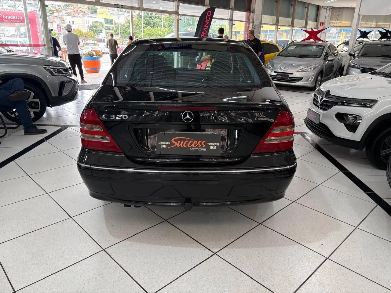 MERCEDES-BENZ C 320